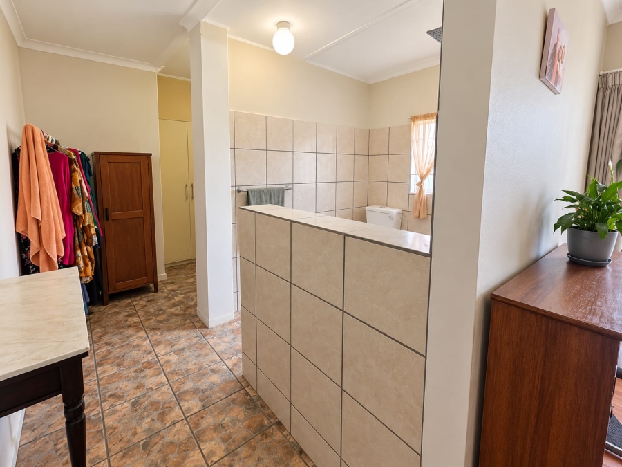 4 Bedroom Property for Sale in Park West Free State